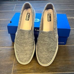 Keds Jump Kick Slip On in grey jersey